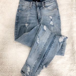 AKIRA JEANS